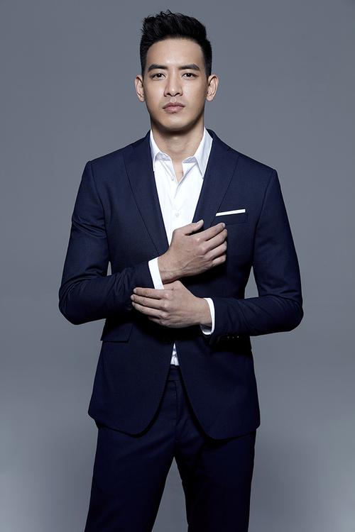 黃柏鈞經(jīng)紀(jì)公司(經(jīng)紀(jì)人)怎么聯(lián)系【熱點(diǎn):王菲獻(xiàn)唱我和我的父輩】